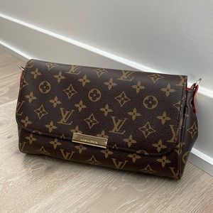 LOUIS VUITTON Favorite bag